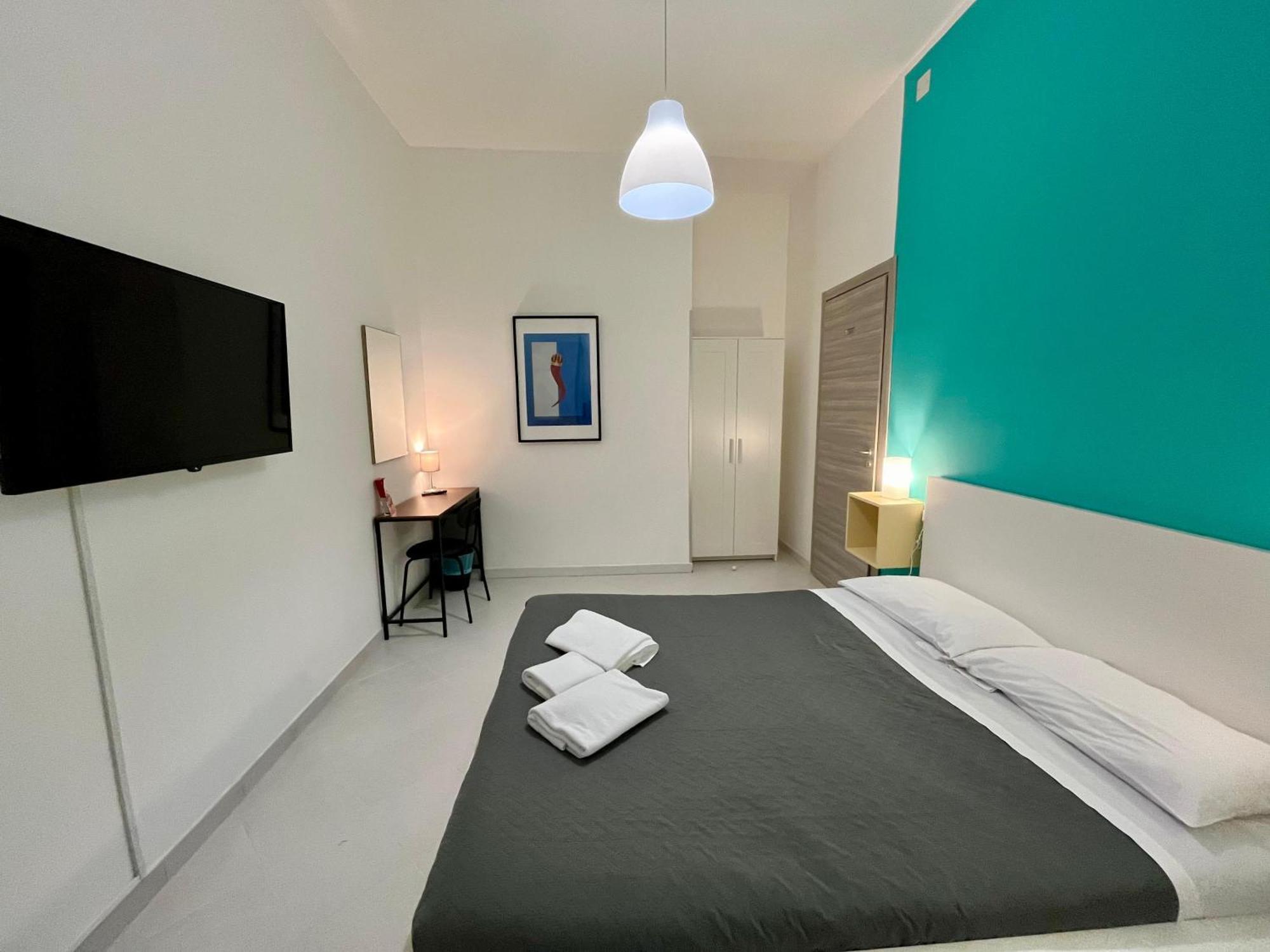 Pop Santa Chiara Bed and Breakfast Napels Buitenkant foto